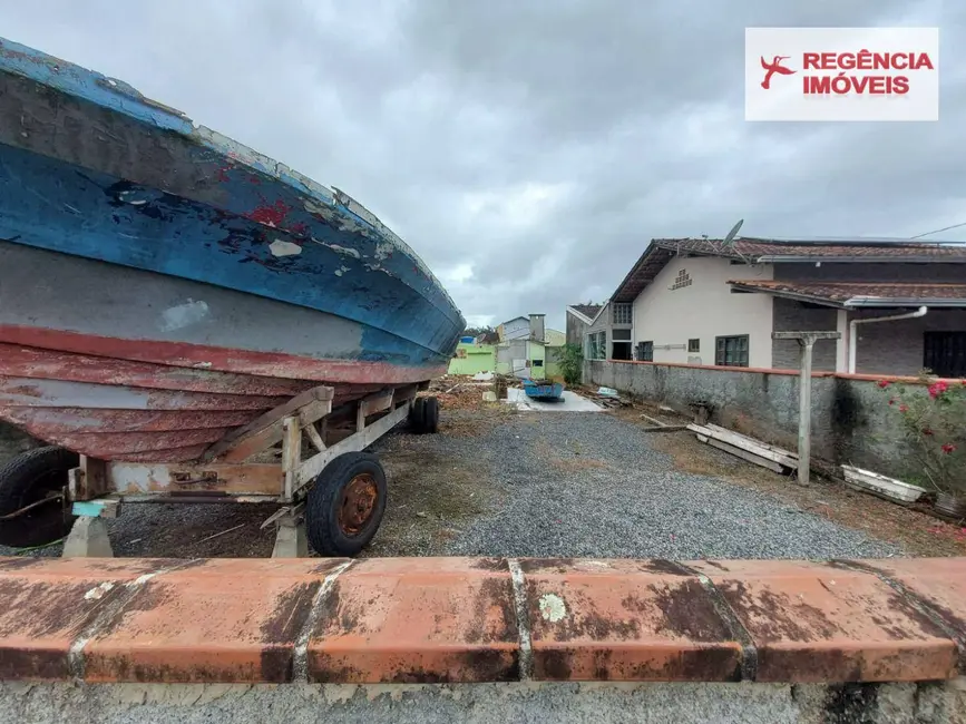 Terreno / Lote à venda, 252m2 em Sao Francisco Do Sul - SC - imagem 4 Foto 4 de Terreno / Lote à venda, 252m2 em Sao Francisco Do Sul - SC