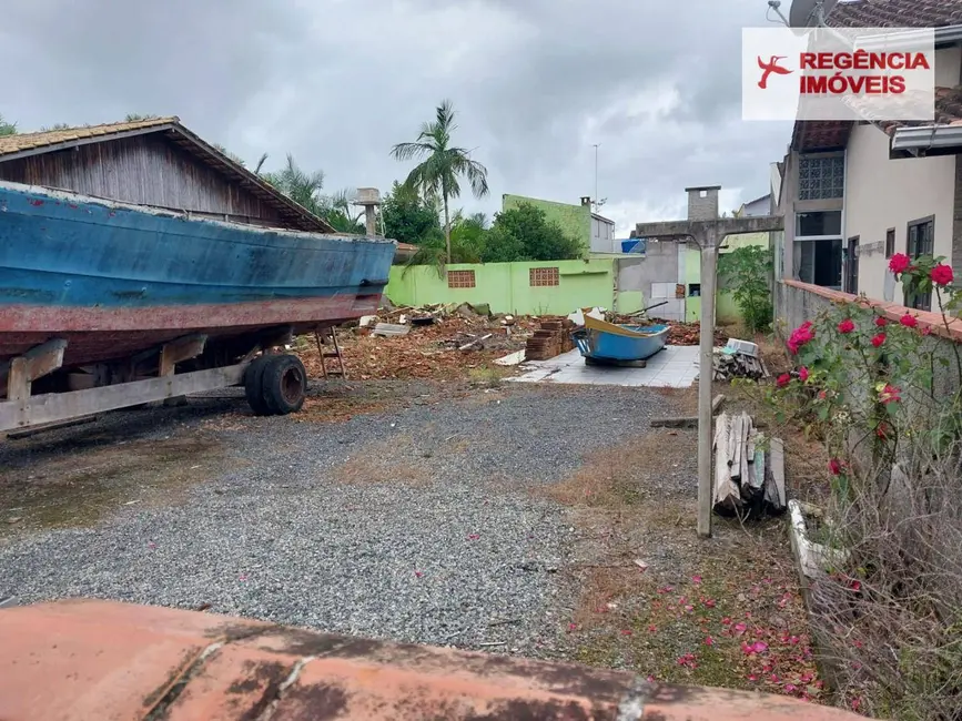 Terreno / Lote à venda, 252m2 em Sao Francisco Do Sul - SC - imagem 7 Foto 7 de Terreno / Lote à venda, 252m2 em Sao Francisco Do Sul - SC
