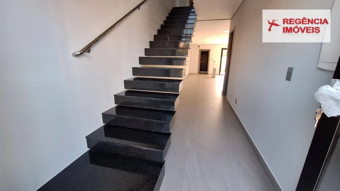 Foto 5 de Casa com 3 quartos à venda, 156m2 em Sao Francisco Do Sul - SC