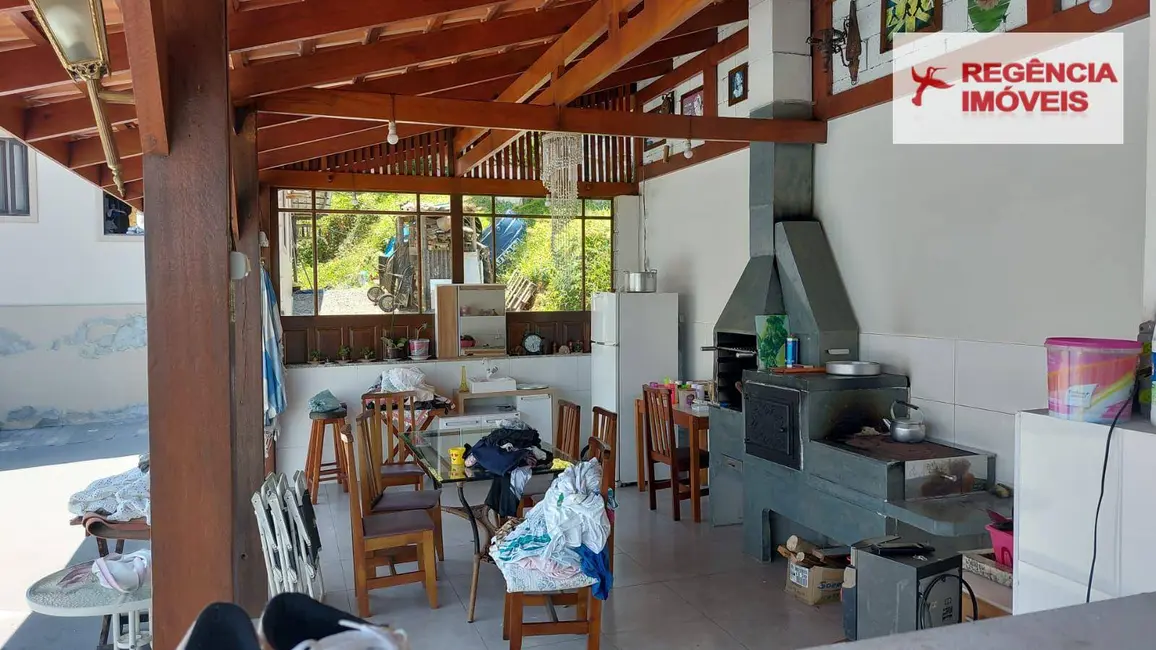 Casa com 3 quartos à venda, 567m2 em Boa Vista, Joinville - SC - imagem 5 Foto 5 de Casa com 3 quartos à venda, 567m2 em Boa Vista, Joinville - SC