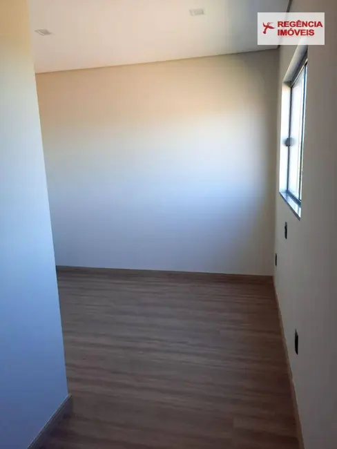 Foto 8 de Casa com 3 quartos à venda, 180m2 em Araquari - SC