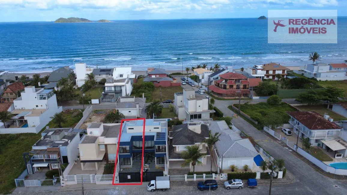 Foto 1 de Casa de Condomínio com 3 quartos à venda, 165m2 em Sao Francisco Do Sul - SC