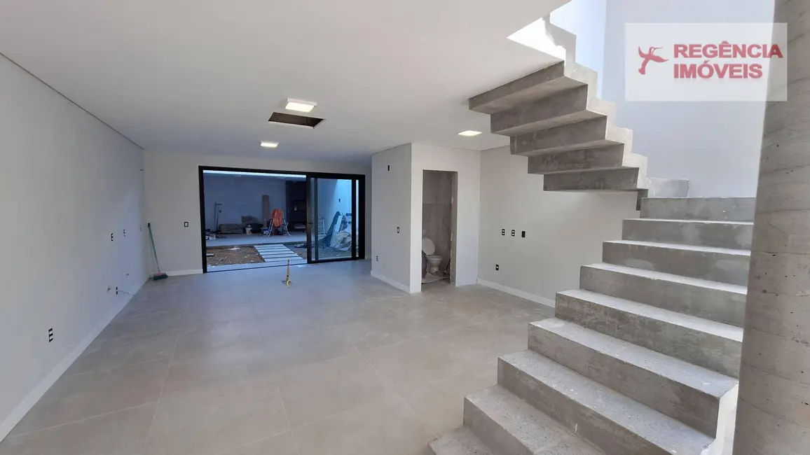 Foto 2 de Casa de Condomínio com 3 quartos à venda, 165m2 em Sao Francisco Do Sul - SC