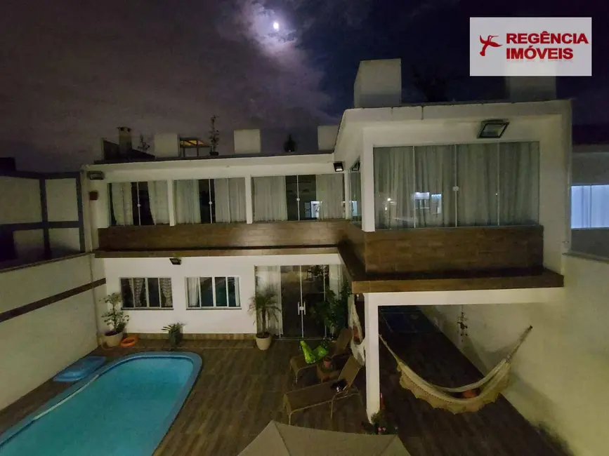 Foto 1 de Casa com 4 quartos à venda, 360m2 em Brejarú, Palhoca - SC