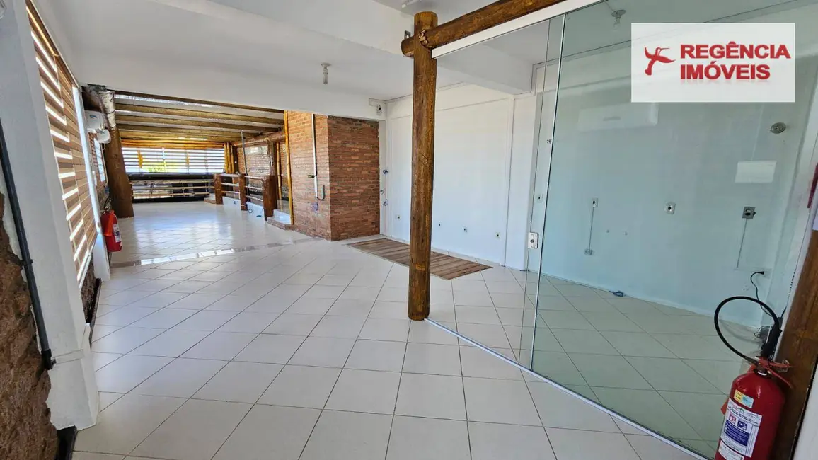 Sala Comercial para alugar, 140m2 em Centro, Sao Francisco Do Sul - SC - imagem 7 Foto 7 de Sala Comercial para alugar, 140m2 em Centro, Sao Francisco Do Sul - SC