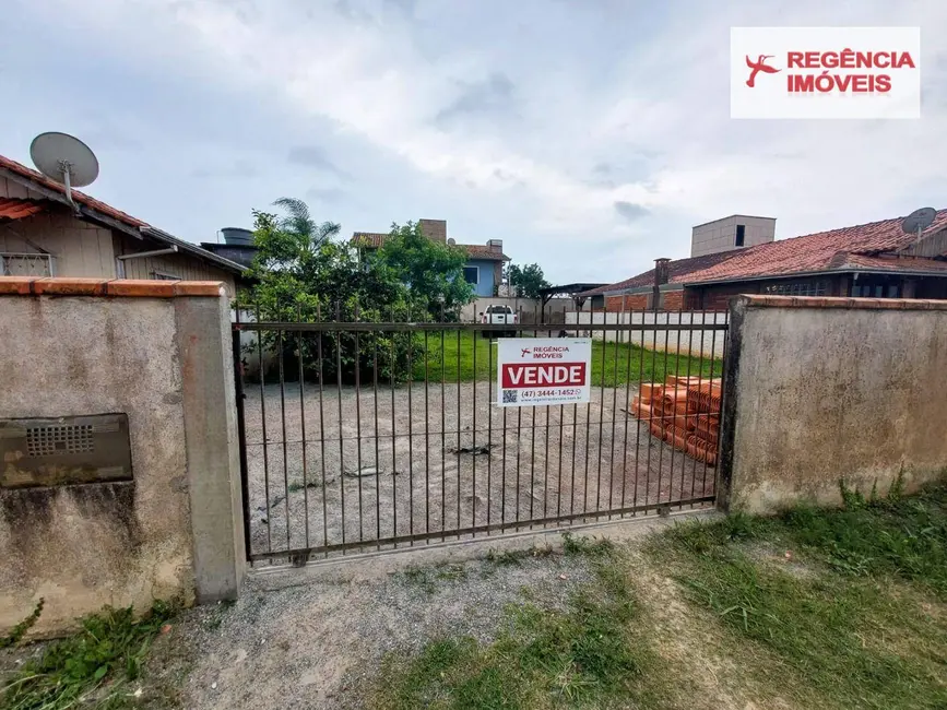 Foto 2 de Casa com 4 quartos à venda, 600m2 em Sao Francisco Do Sul - SC