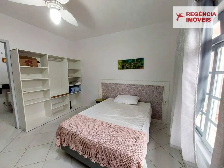 Casa com 2 quartos à venda, 280m2 em Sao Francisco Do Sul - SC - imagem 6 Foto 6 de Casa com 2 quartos à venda, 280m2 em Sao Francisco Do Sul - SC