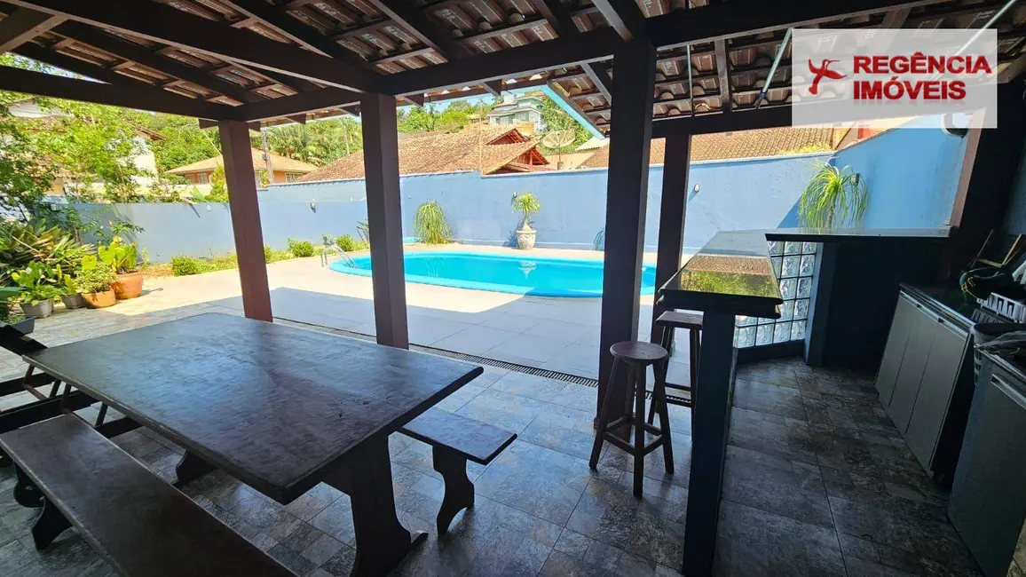 Foto 7 de Casa com 4 quartos à venda, 837m2 em Sao Francisco Do Sul - SC