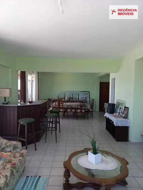 Cobertura com 4 quartos à venda, 260m2 em Centro, Barra Velha - SC - imagem 5 Foto 5 de Cobertura com 4 quartos à venda, 260m2 em Centro, Barra Velha - SC