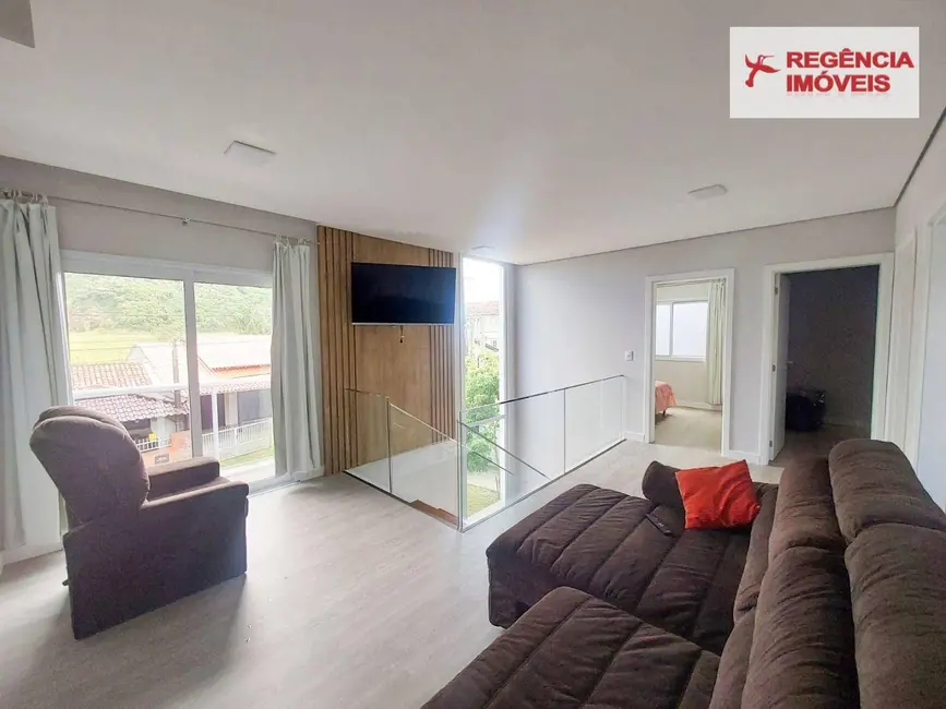 Foto 5 de Casa com 3 quartos à venda, 274m2 em Sao Francisco Do Sul - SC