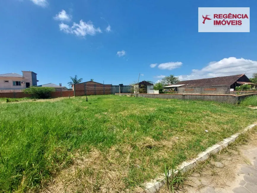 Foto 7 de Terreno / Lote à venda, 337m2 em Sao Francisco Do Sul - SC