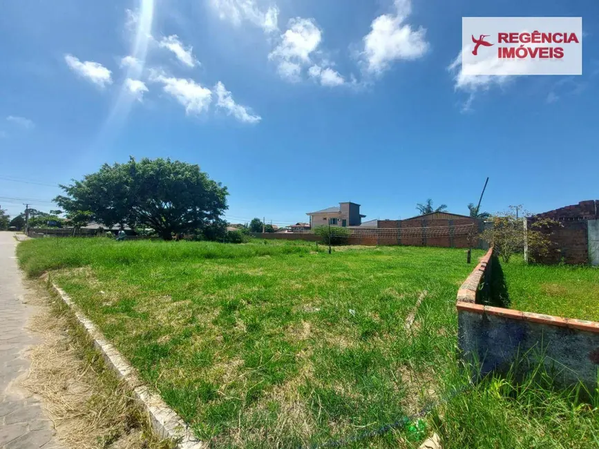 Foto 6 de Terreno / Lote à venda, 337m2 em Sao Francisco Do Sul - SC