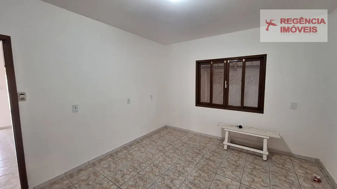 Casa com 2 quartos à venda, 574m2 em Sao Francisco Do Sul - SC - imagem 5 Foto 5 de Casa com 2 quartos à venda, 574m2 em Sao Francisco Do Sul - SC