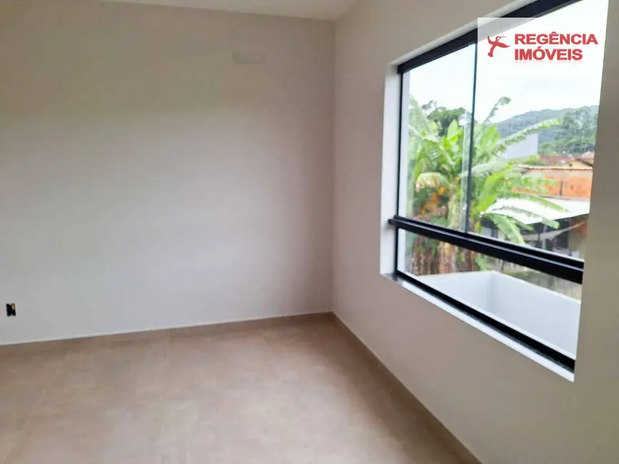 Foto 8 de Casa com 2 quartos à venda, 120m2 em Ubatuba, Sao Francisco Do Sul - SC