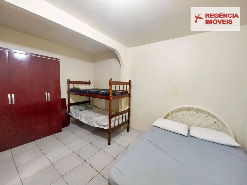 Foto 6 de Casa com 8 quartos para alugar, 210m2 em Sao Francisco Do Sul - SC