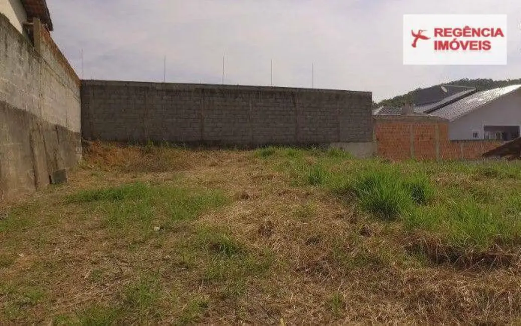 Foto 1 de Terreno / Lote à venda, 286m2 em Sao Francisco Do Sul - SC