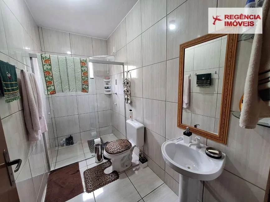 Foto 9 de Casa com 2 quartos à venda, 148m2 em Sao Francisco Do Sul - SC