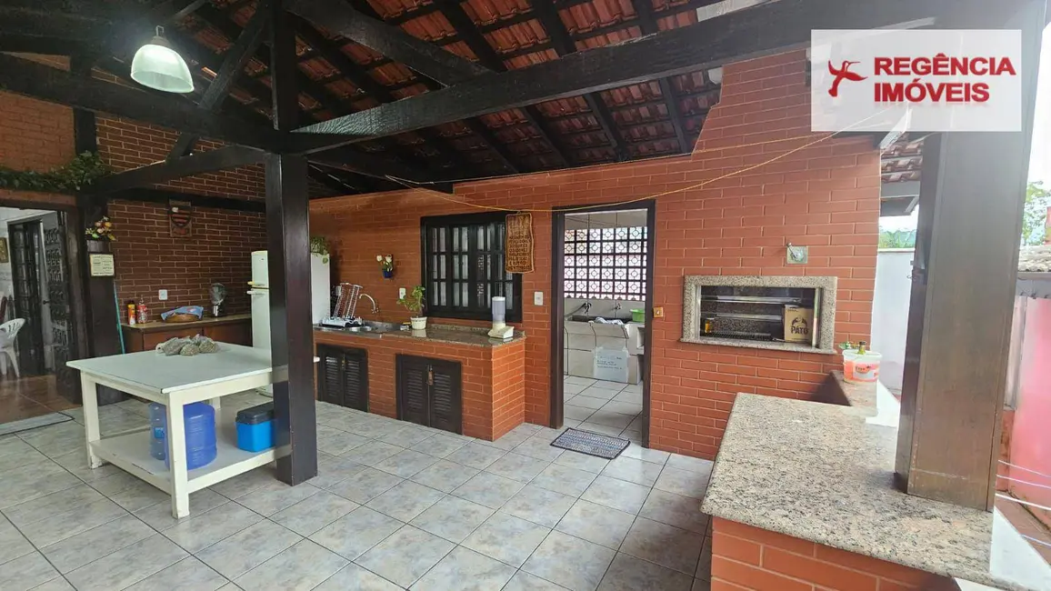Foto 3 de Casa com 4 quartos à venda, 500m2 em Sao Francisco Do Sul - SC