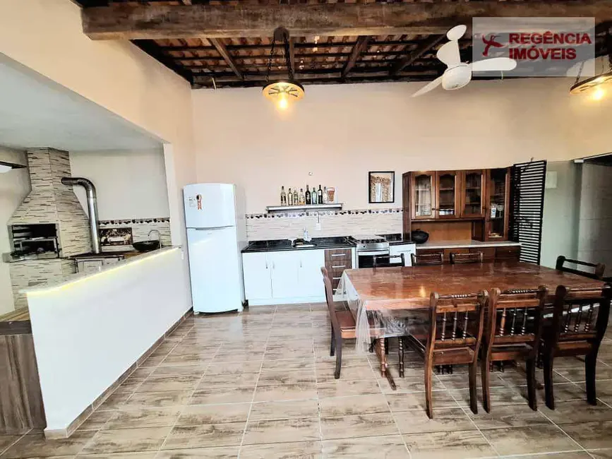 Foto 5 de Casa com 3 quartos à venda, 252m2 em Sao Francisco Do Sul - SC