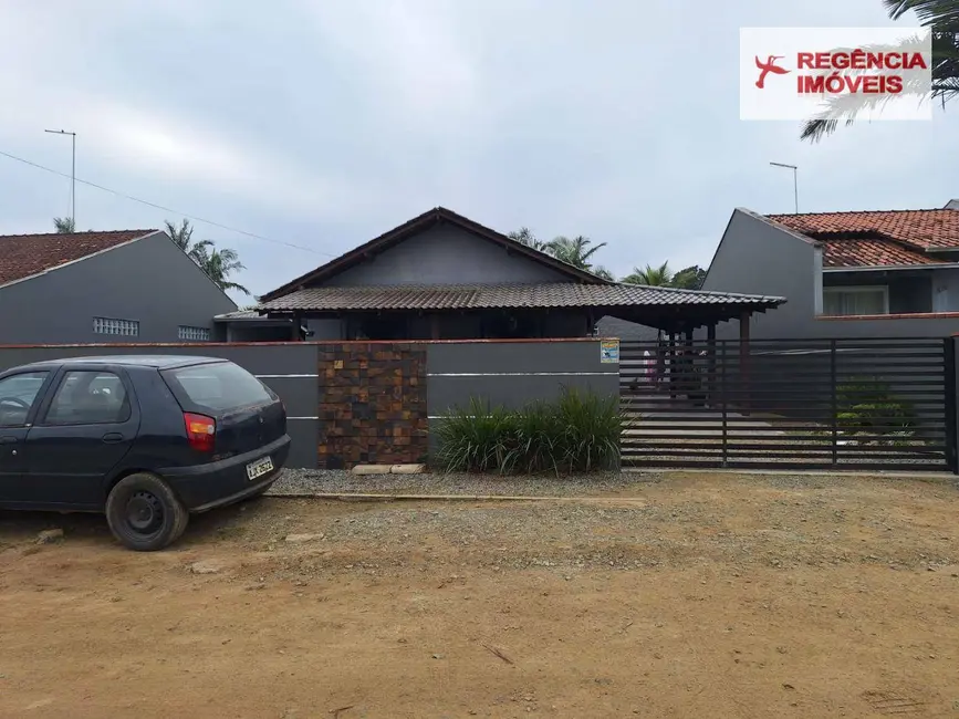 Foto 3 de Casa com 3 quartos à venda, 360m2 em Sao Francisco Do Sul - SC