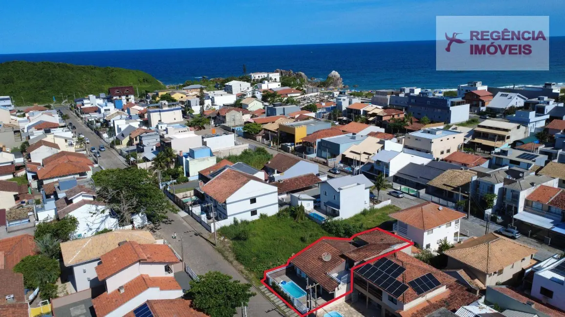 Foto 1 de Casa com 3 quartos à venda, 300m2 em Sao Francisco Do Sul - SC