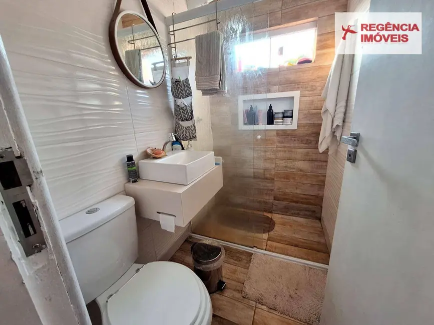 Casa com 3 quartos à venda, 300m2 em Sao Francisco Do Sul - SC - imagem 5 Foto 5 de Casa com 3 quartos à venda, 300m2 em Sao Francisco Do Sul - SC