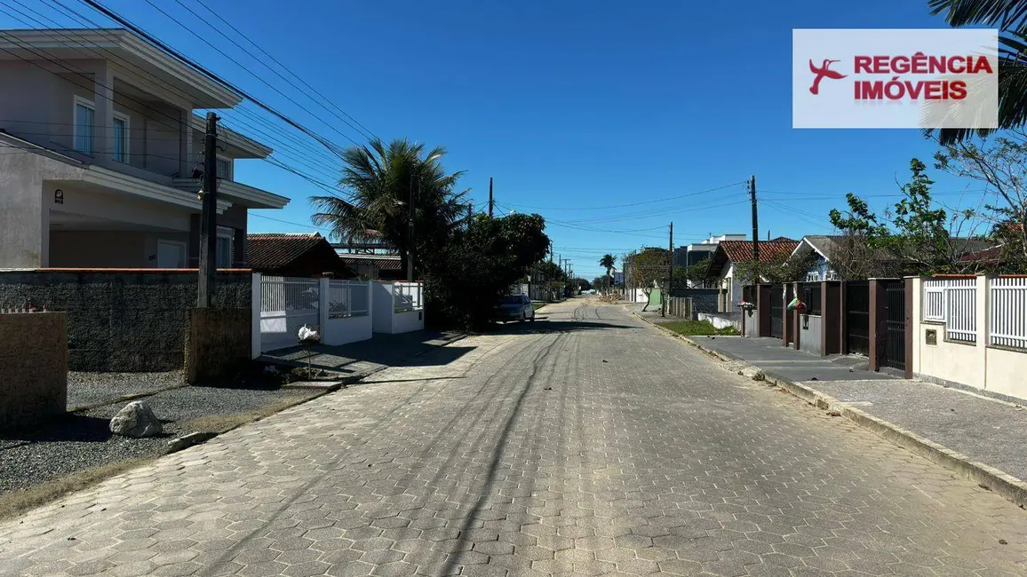 Foto 2 de Casa com 5 quartos à venda, 361m2 em Ubatuba, Sao Francisco Do Sul - SC