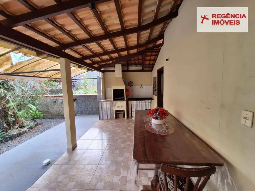 Foto 3 de Casa com 3 quartos à venda, 287m2 em Ubatuba, Sao Francisco Do Sul - SC