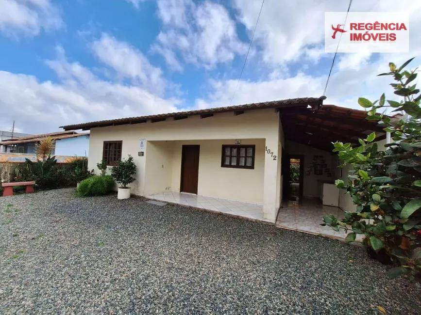 Foto 4 de Casa com 3 quartos à venda, 287m2 em Ubatuba, Sao Francisco Do Sul - SC