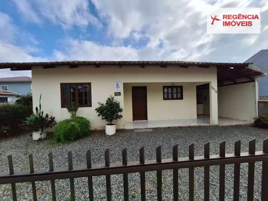 Foto 1 de Casa com 3 quartos à venda, 287m2 em Ubatuba, Sao Francisco Do Sul - SC