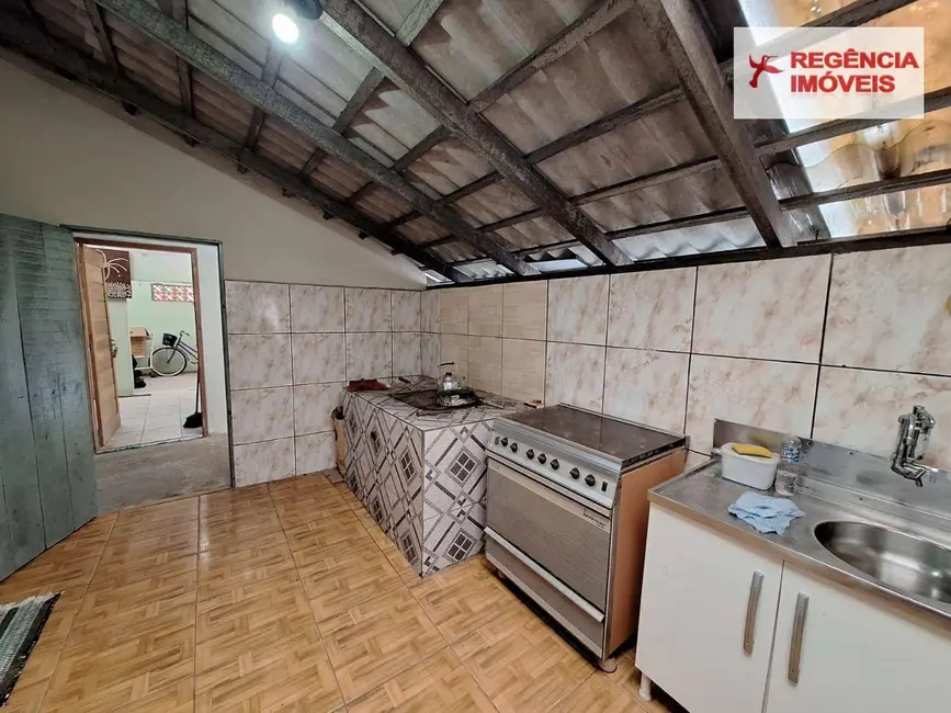 Foto 8 de Casa com 7 quartos à venda, 378m2 em Sao Francisco Do Sul - SC