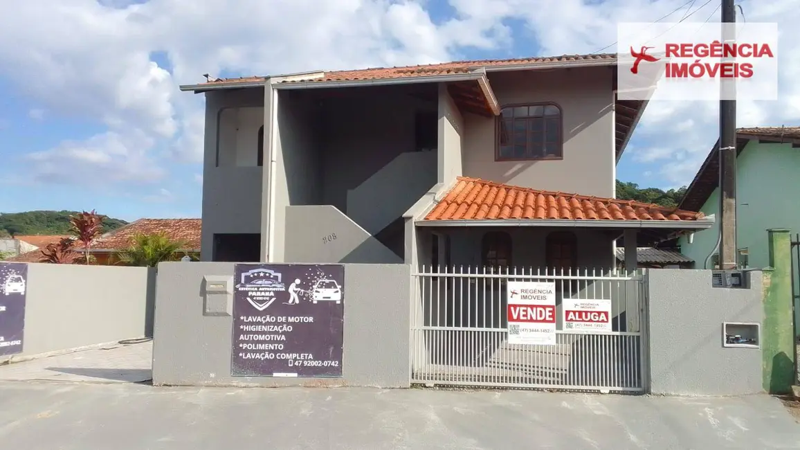 Foto 1 de Sobrado com 5 quartos à venda, 302m2 em Sao Francisco Do Sul - SC