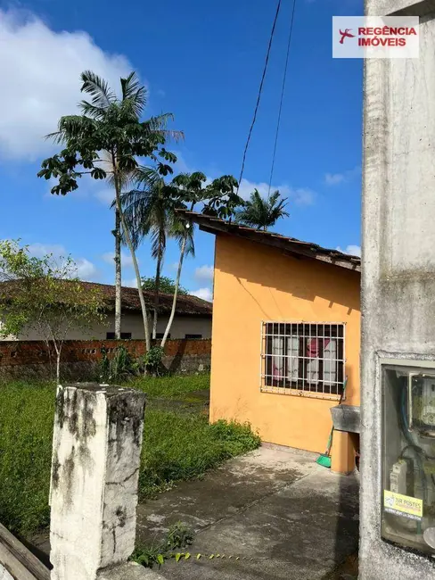 Foto 2 de Terreno / Lote à venda, 260m2 em Sao Francisco Do Sul - SC