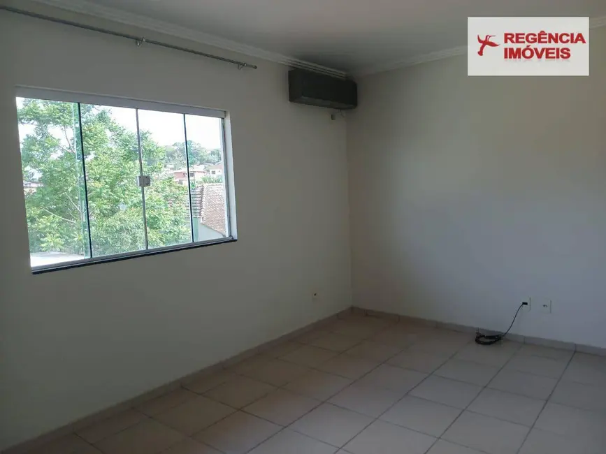Foto 8 de Casa com 2 quartos para alugar, 160m2 em Sao Francisco Do Sul - SC