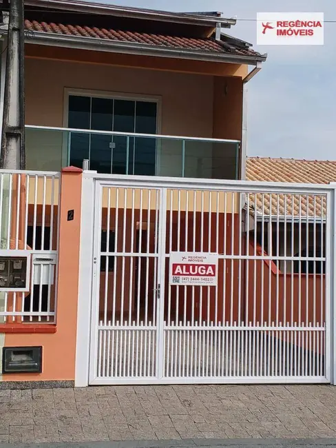 Foto 5 de Casa com 2 quartos para alugar, 160m2 em Sao Francisco Do Sul - SC