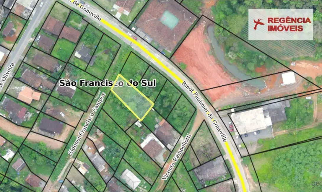 Foto 1 de Terreno / Lote à venda, 450m2 em Sao Francisco Do Sul - SC