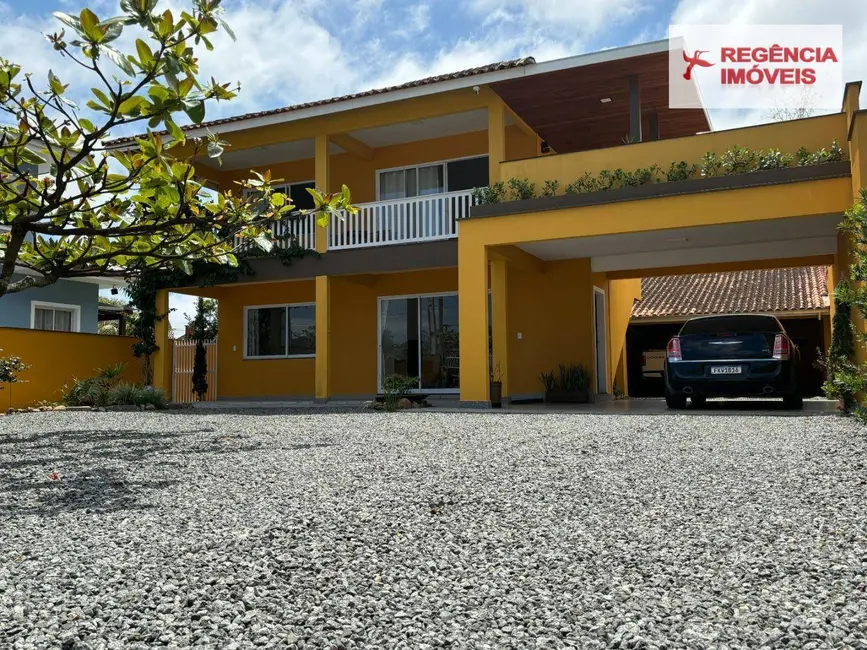 Foto 1 de Casa com 4 quartos à venda, 435m2 em Ubatuba, Sao Francisco Do Sul - SC