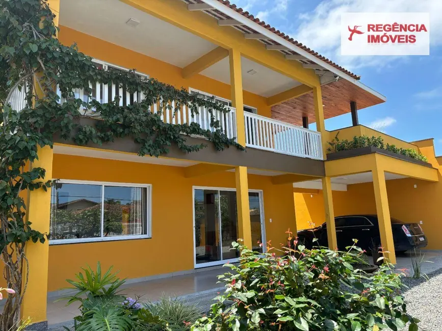 Foto 2 de Casa com 4 quartos à venda, 435m2 em Ubatuba, Sao Francisco Do Sul - SC