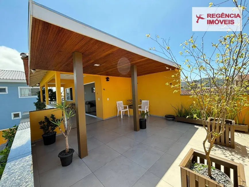 Foto 4 de Casa com 4 quartos à venda, 435m2 em Ubatuba, Sao Francisco Do Sul - SC