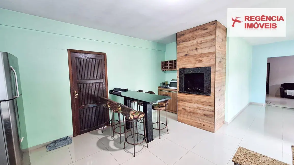 Foto 3 de Casa com 3 quartos à venda, 434m2 em Sao Francisco Do Sul - SC