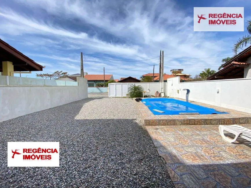Foto 2 de Casa com 2 quartos à venda, 267m2 em Balneario Barra Do Sul - SC
