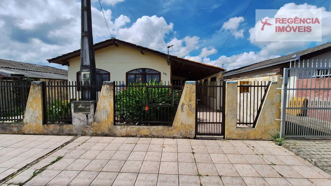 Foto 2 de Casa com 4 quartos à venda, 360m2 em Sao Francisco Do Sul - SC