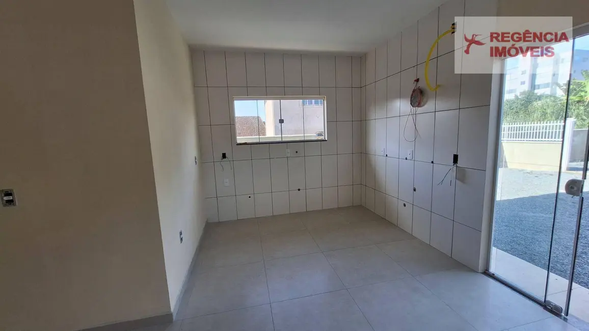 Casa com 2 quartos à venda, 143m2 em Sao Francisco Do Sul - SC - imagem 4 Foto 4 de Casa com 2 quartos à venda, 143m2 em Sao Francisco Do Sul - SC