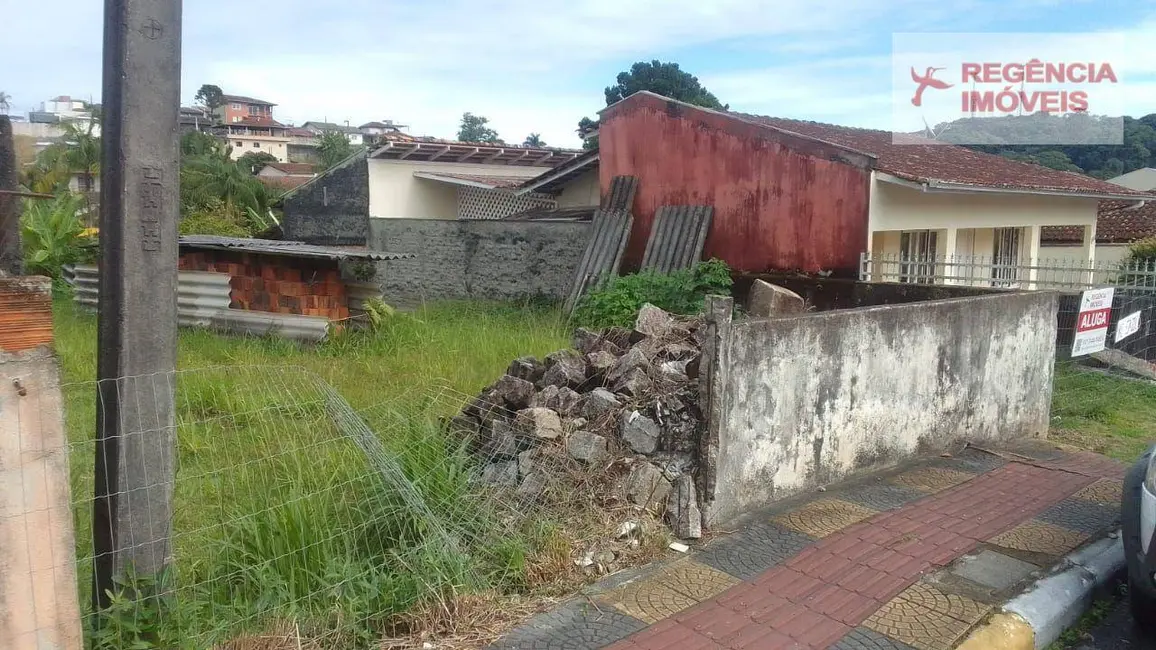 Foto 1 de Terreno / Lote para alugar, 492m2 em Sao Francisco Do Sul - SC
