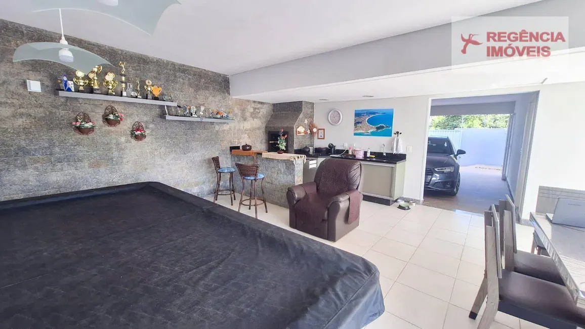 Foto 8 de Casa com 4 quartos à venda, 596m2 em Ubatuba, Sao Francisco Do Sul - SC