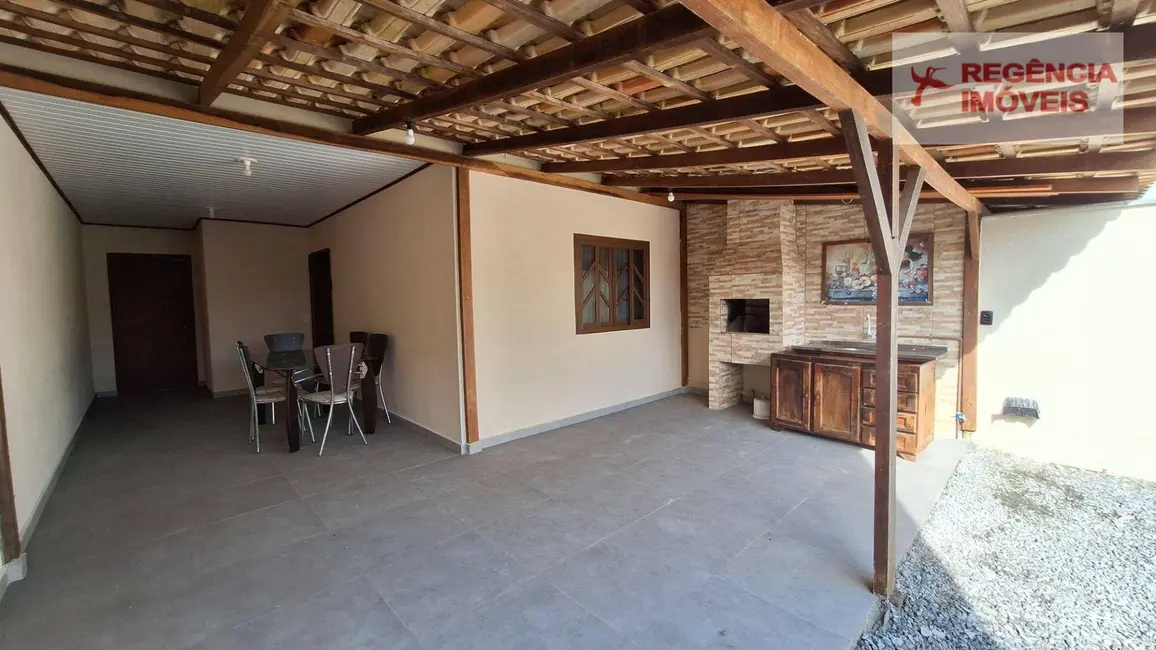 Foto 3 de Casa com 3 quartos à venda, 138m2 em Sao Francisco Do Sul - SC