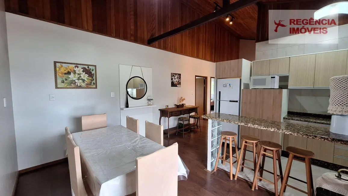 Foto 2 de Apartamento com 2 quartos para alugar, 100m2 em Sao Francisco Do Sul - SC