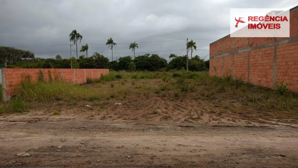 Foto 2 de Terreno / Lote à venda, 360m2 em Sao Francisco Do Sul - SC