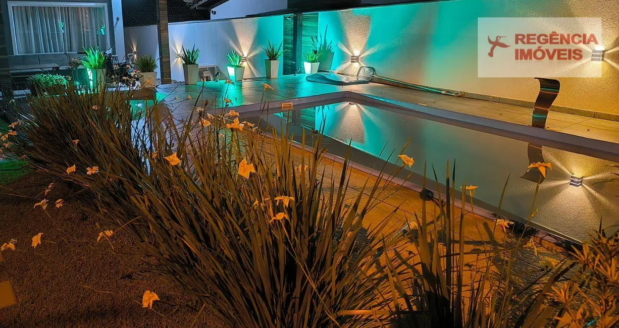 Foto 7 de Casa com 3 quartos à venda, 408m2 em Sao Francisco Do Sul - SC