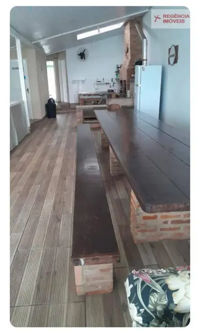 Foto 9 de Casa com 5 quartos para alugar, 500m2 em Ubatuba, Sao Francisco Do Sul - SC